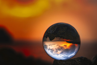 Lensball Solitüde