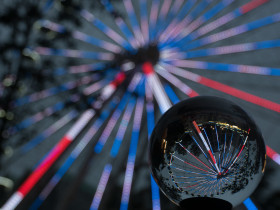 Lensball